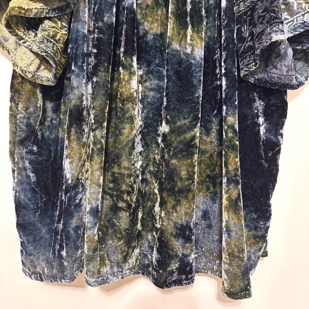 NWT Kyla Seo Blouse Crushed Velvet Green Sz S Boho Embroidered Whimsigoth Fairy - Picture 14 of 16